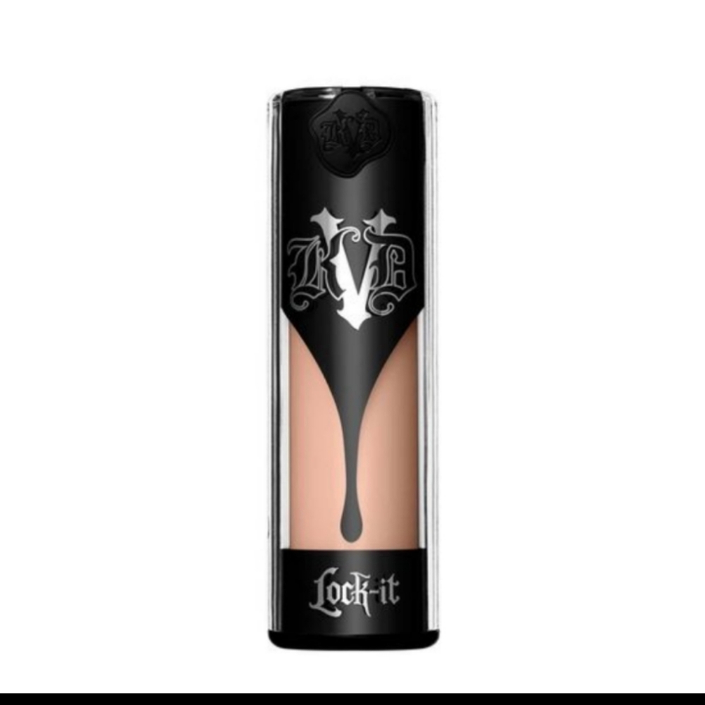 NWT Kat Von D Lock-it foundation 30mL (1 Fl Oz)